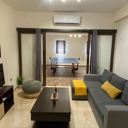 Philip Spacious Apartment Limasol Dış mekan fotoğraf