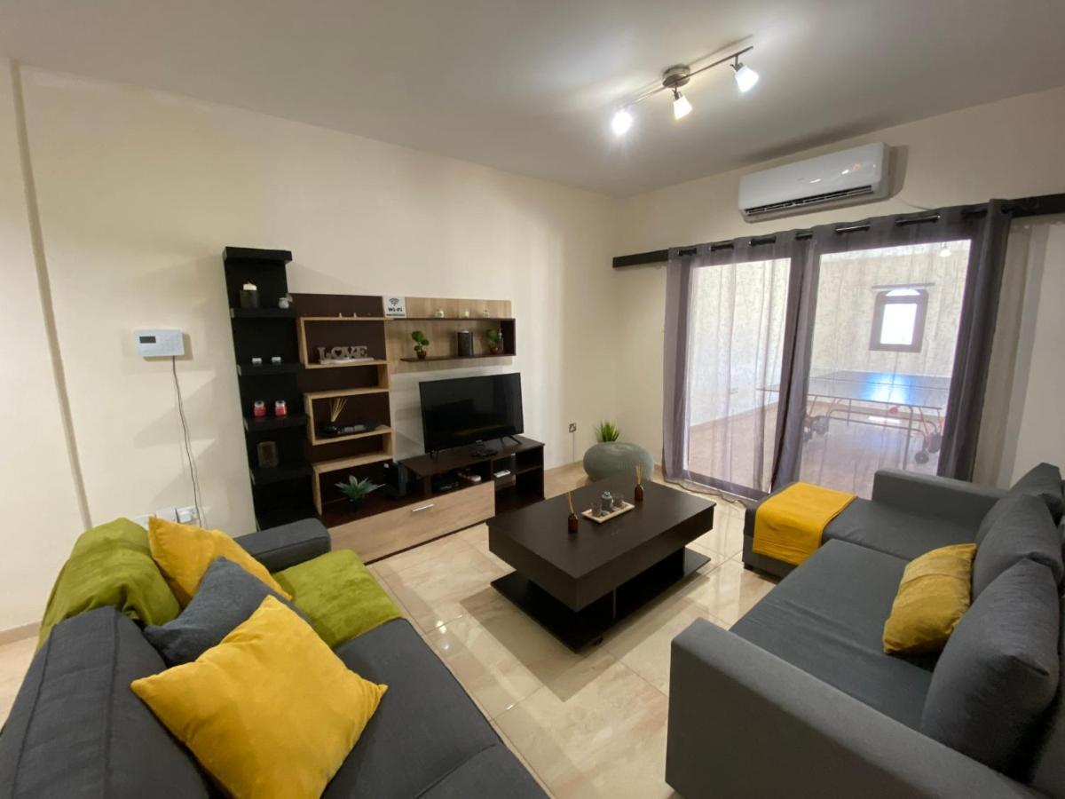 Philip Spacious Apartment Limasol Dış mekan fotoğraf